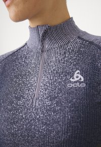 ODLO TURTLE NECK HALF ZIP PERFORMANCE WARM - Apakškrekls - gray ridge