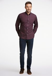 Jack's Sportswear OXFORD SUPERFLEX  - Camisa - deep red mix