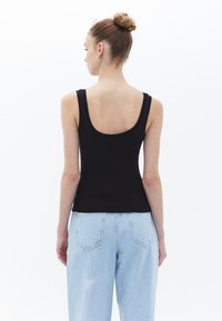 OXXO WITH ZIPPER   - Linne - black