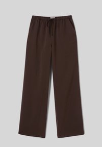 Pantalon marron foncé à jambes larges avec taille élastique et cordon, avec poches latérales, étalé à plat sur un fond gris clair.