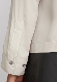 Marc O'Polo REGULAR AUS FLIESSENDEM  - Button-down blouse - misty grey