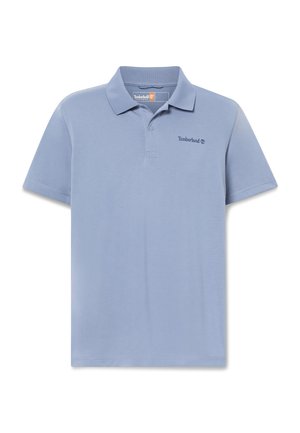 Hellblaues Polohemd mit kurzen Ärmeln, Kragen, Knopfleiste mit zwei Knöpfen und kleinem Timberland-Logo auf der linken Brust.