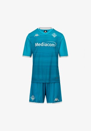 Maglia e pantaloncini sportivi turchese con bordatura bianca, con il logo dello sponsor Mediacom e i loghi Kappa e della squadra sul petto e sulle gambe.