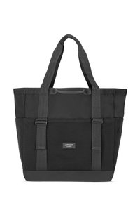 Zwarte tote bag gemaakt van duurzaam stof, met dubbele stevige handvatten, een voorzak en een textuurdesign met een logo patch.