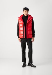 BOSS RONNIE - Weste - open red