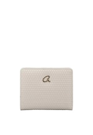 Portafoglio di colore crema con trama intrecciata e piccolo logo metallico in corsivo "a" al centro della parte anteriore.