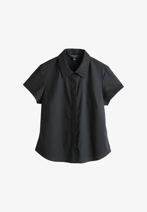 Svart kortärmad skjorta med krage och dolda knappar samt en lätt rundad fåll.