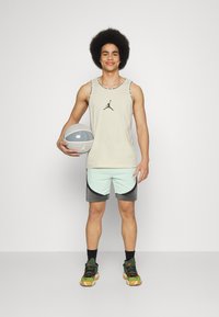 Jordan BREAKFAST CLUB TANK - Top - pearl white/black