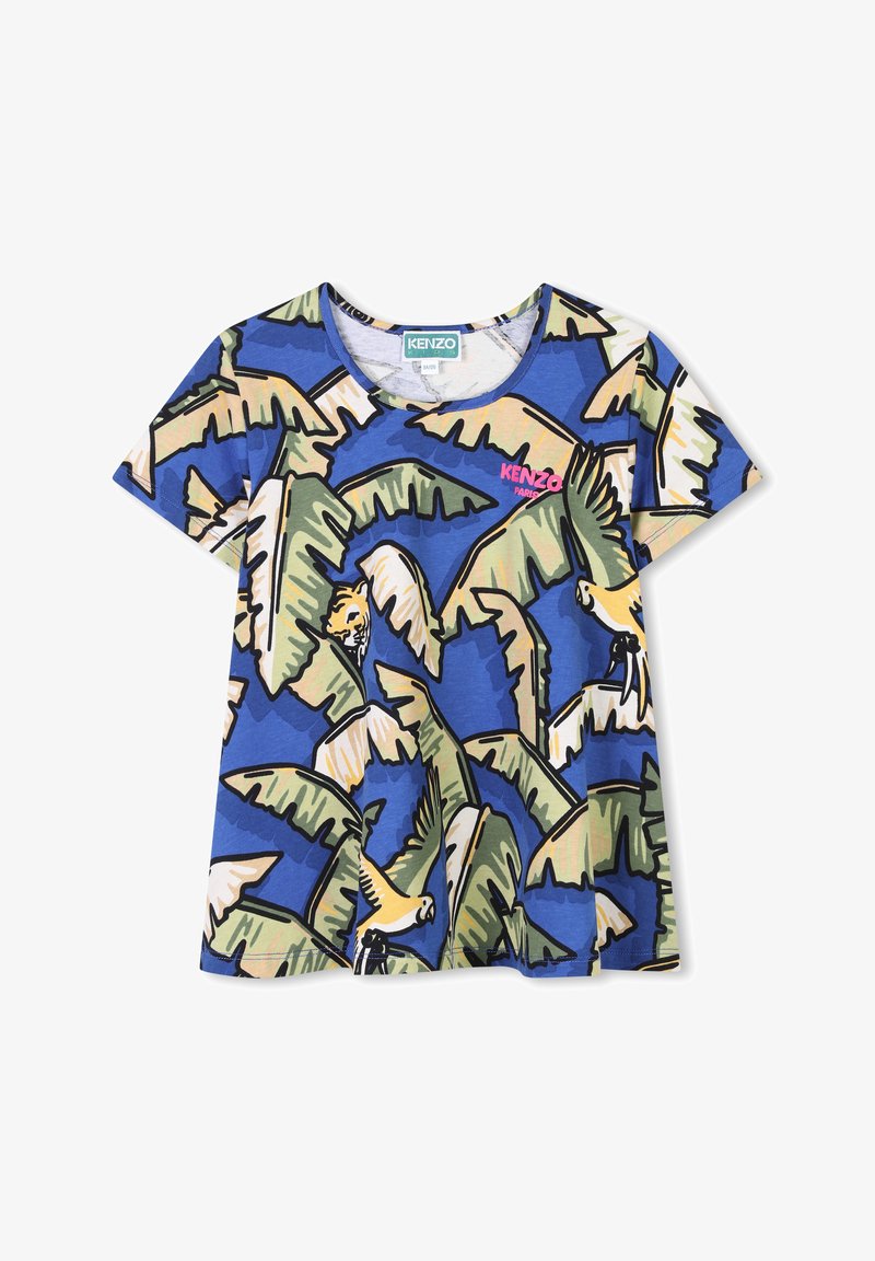 T-shirt à manches courtes en coton bleu avec un imprimé de feuilles tropicales et d'oiseaux. Comprend un logo rose "KENZO PARIS" sur la poitrine.