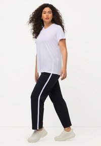 Ulla Popken Tracksuit bottoms - dark blue
