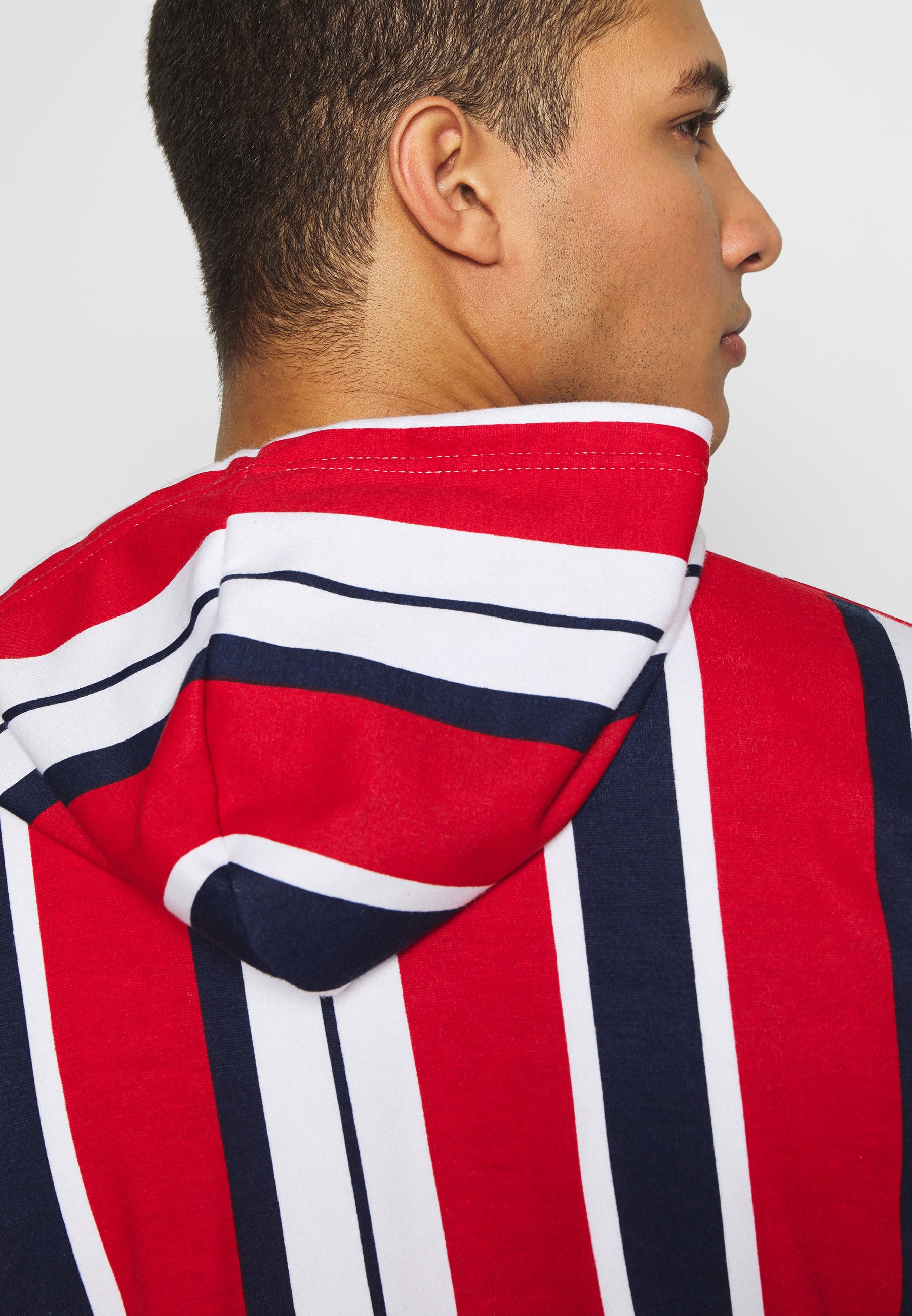 FAKTOR NOSTRA HOOD Hoodie redwhitedark blue Zalando.no FAKTOR NOSTRA HOOD - Hoodie - red/white/dark blue