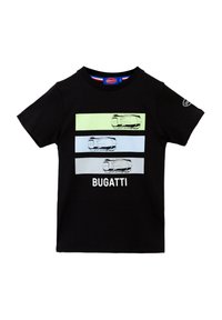 T-shirt in cotone nero con tre grafiche stilizzate di auto in bande verdi, azzurre e blu, con "BUGATTI" stampato in bianco sotto.