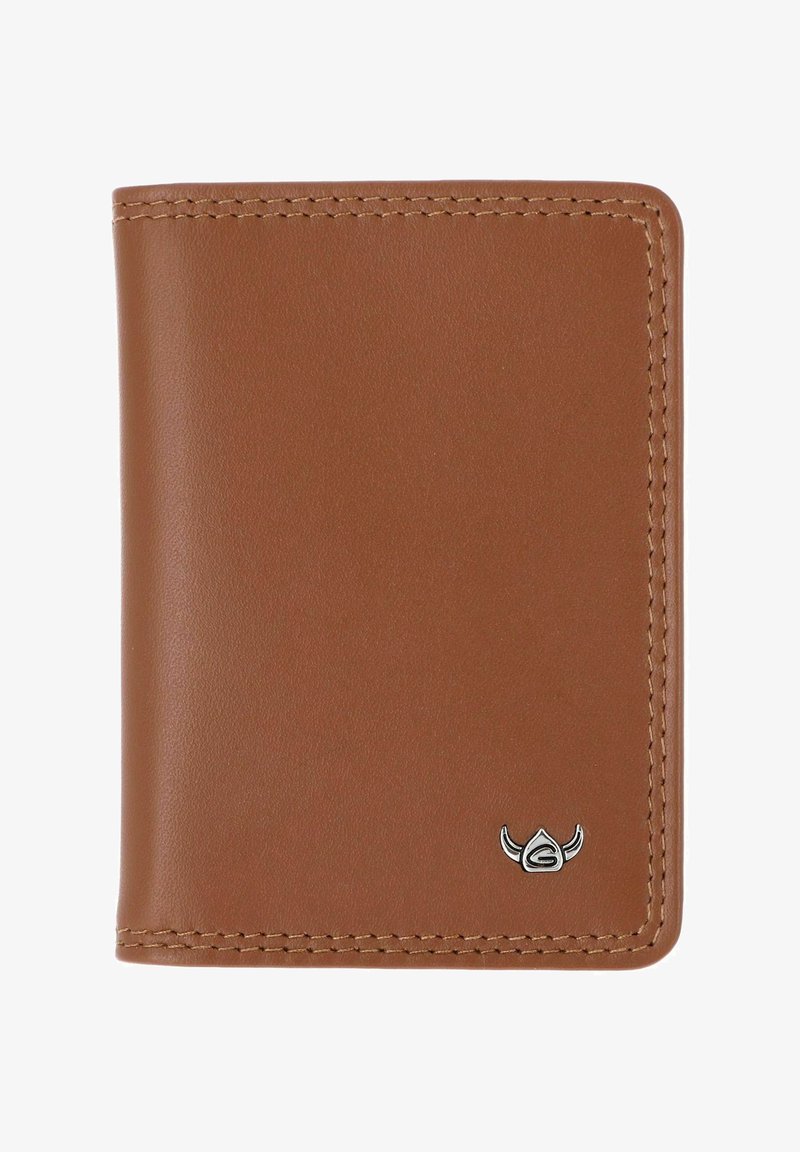 Portefeuille en cuir marron avec coutures visibles et petit emblème argenté de casque viking dans le coin inférieur droit.