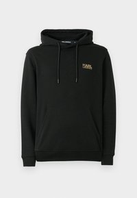 Sudadera negra con bolsillo frontal tipo pouch, capucha con cordón y pequeño logo dorado "KARL LAGERFELD" en el lado izquierdo del pecho.