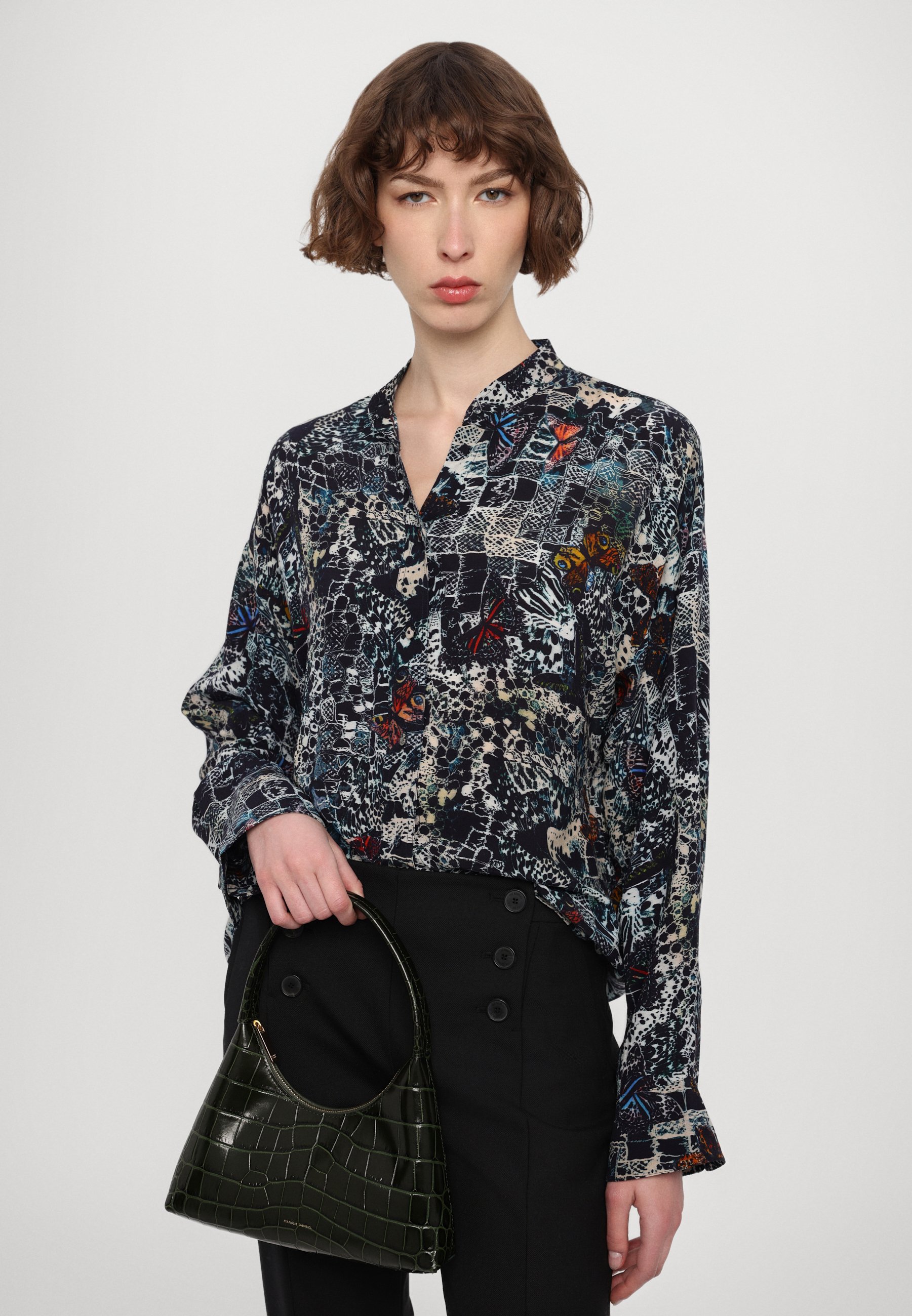 売れ筋商品|||ザディグ エ ヴォルテール シャツ レディース トップス TRUETT SOFT BUTTERFLIES - Button-down blouse - encre Zadig & Voltaire Truett Soft Butterflies Button-Front Shirt