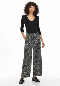 ONLY ONLNOVA LIFE PALAZZO PANT - Pantalon classique - phantom