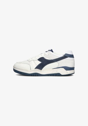 Trainers - c white majolica blue