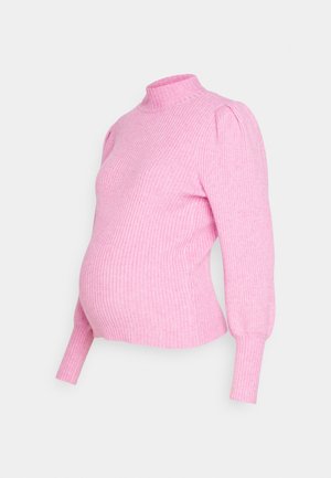 Ružový rebrovaný pletený sveter s vysokým golierom, vypchatými rukávmi a priliehavým spodným lemom. Navrhnuté pre tehotenskú siluetu. Mäkká textúra.