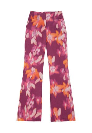 Pantalones de pierna ancha morados con estampados florales abstractos en rosa, naranja y blanco y una cinturilla ajustada.