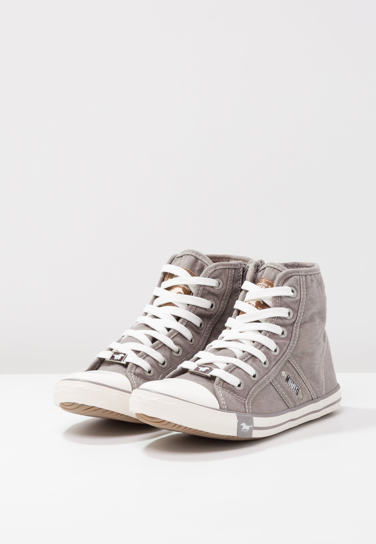 Mustang Sneaker high silbergrau Mustang Sneaker high silbergrau