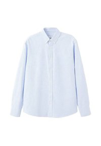 Lichtblauw overhemd met witte verticale strepen, lange mouwen, een standaardkraag en een rechte zoom. De stof lijkt glad.