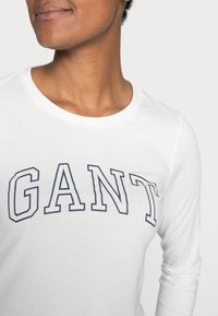 GANT ARCH LOGO - Camisola de manga comprida - eggshell