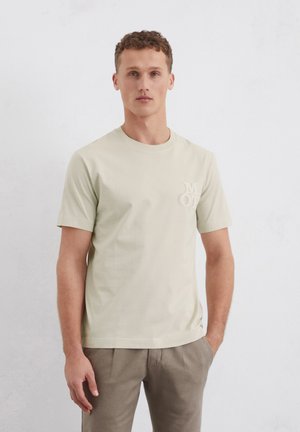 SHORT SLEEVE CREW NECK ARTWORK ON CHEST - T-shirts print - gray silk