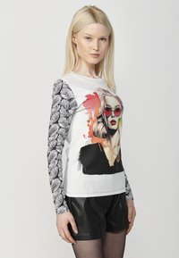 Koroshi Top dugih rukava - blanco   white