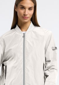 Frieda & Freddies BROOKLYN NEO - Bomberjacks - champagner