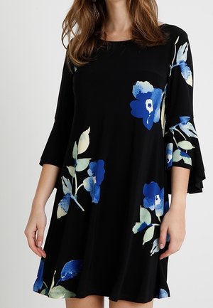 Sukienka z dżerseju