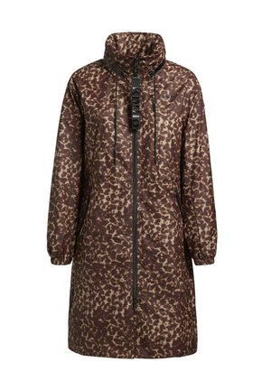 Parka marron résistant à l'eau avec un motif léopard, col haut, poignets élastiques et une fermeture éclair à l'avant avec cordons de serrage réglables.