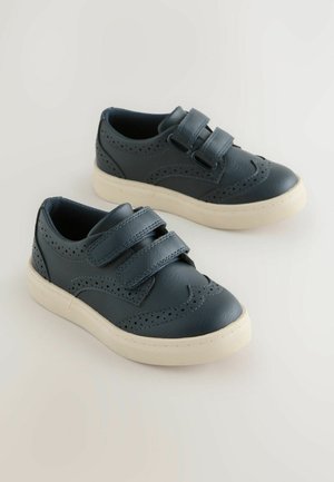 Next, STANDARD FIT (F) FIT - TOUCH FASTENING BROGUES SHOES FIT (F) - Klettschuh - navy blue