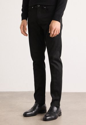 TABER - Jeans Tapered Fit - black
