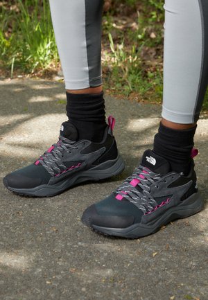 The North Face TARAVAL SPIRIT - Chaussures fitness - black