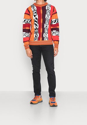 Carlo Colucci Pullover - orange
