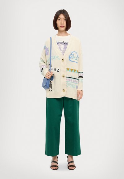 WEEKEND MaxMara Vesta na kopčanje - azzurro