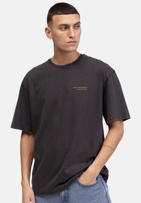 JOHNNY TEE BOXY FIT UNISEX - Print T-shirt2