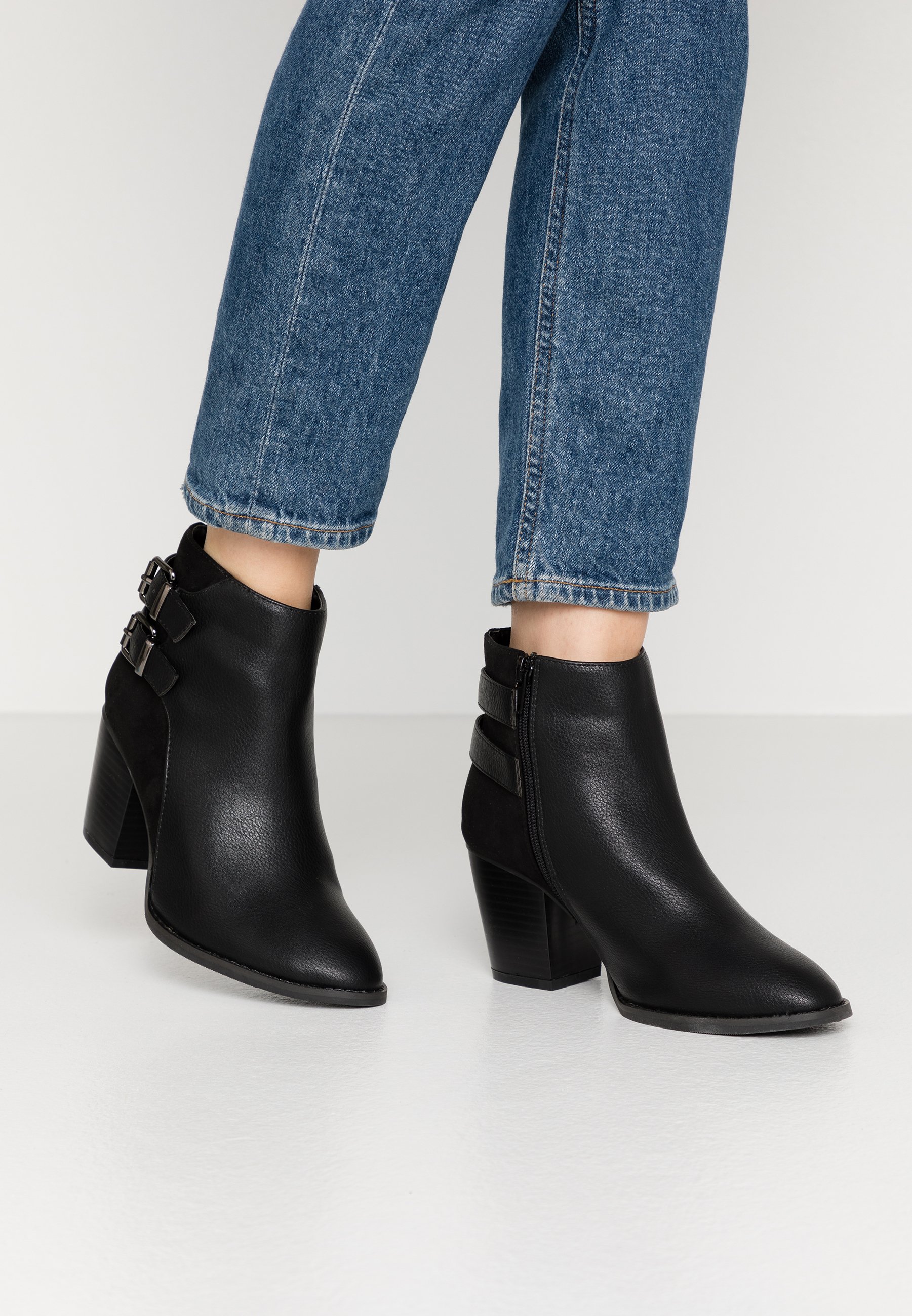 evans black ankle boots