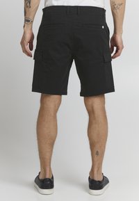 11 Project PRLOUKATO REGULAR FIT - Shorts - black