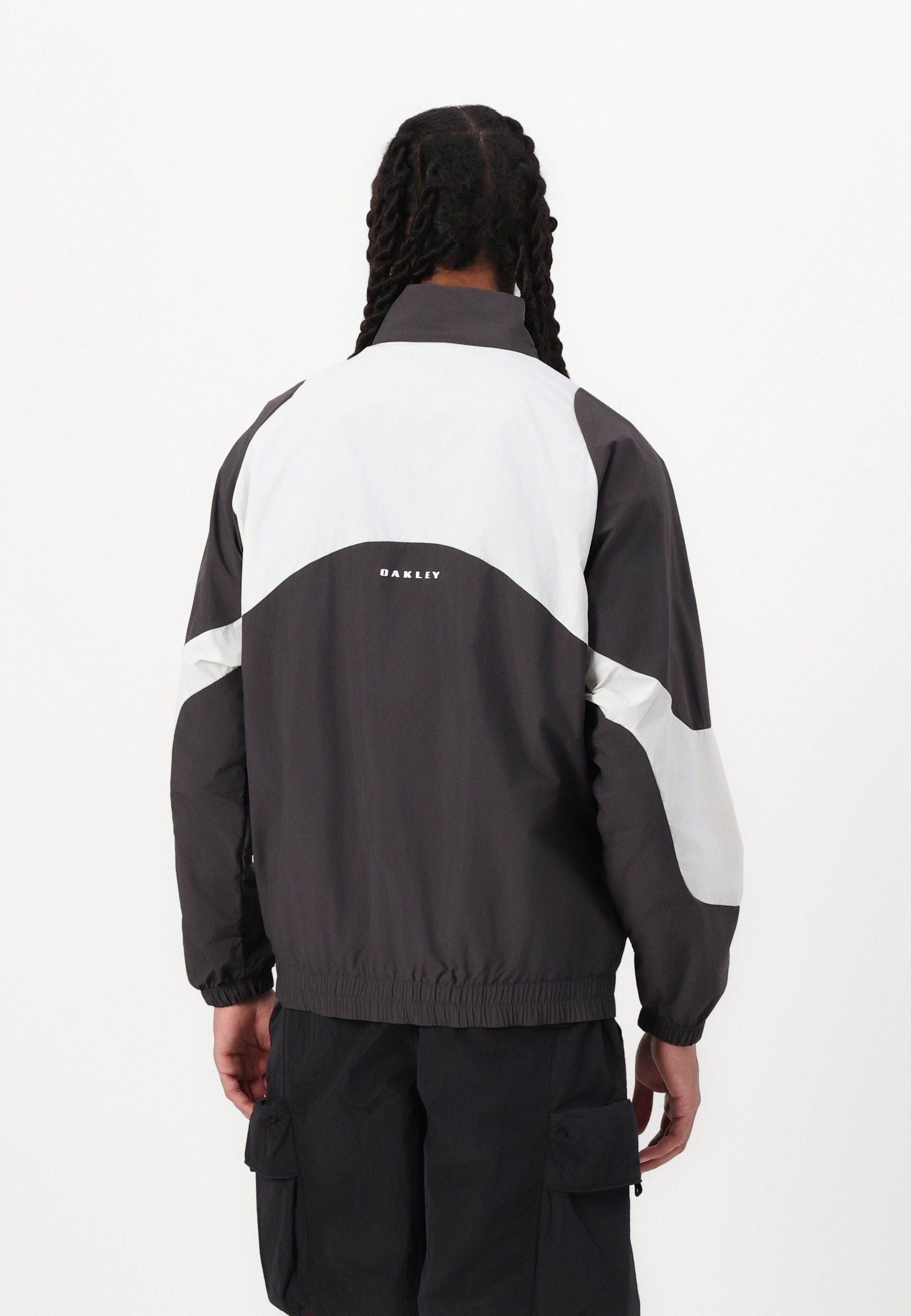 【新品】オークリー Elevate Water Resistant Jacket Oakley Elevate Water Resistant Jacket - Blackout | Oakley® JP