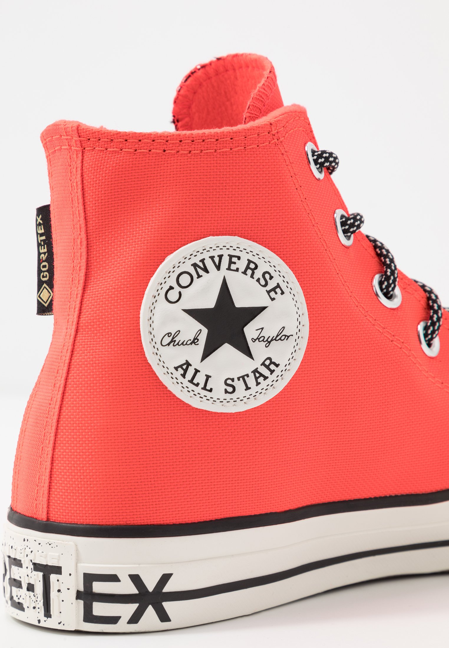 converse gore tex