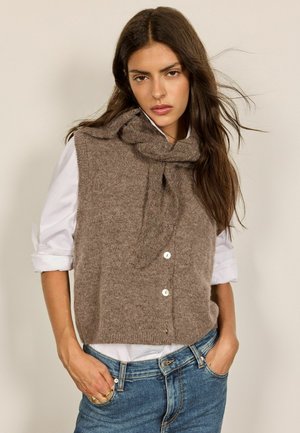 BHOEM, REMOVABLE SCARF BUTTONED KNIT VEST SET - Vest - taupe brown