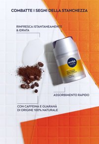 Crema antifecondità NIVEA Men in un contenitore argento e giallo; presenta fondi di caffè e chicchi su uno sfondo chiaro di piastrelle.