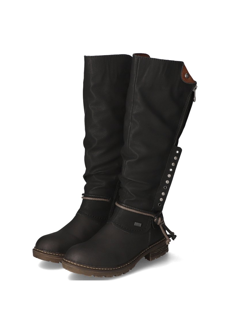 Bottes noires en cuir montantes avec un design décontracté, un laçage latéral ludique, des accents métalliques et des semelles texturées pour l'adhérence.