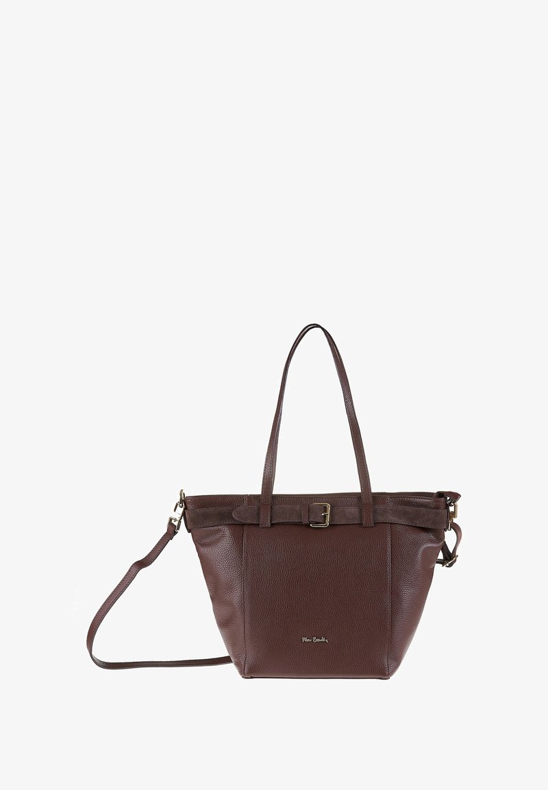 Borsa a spalla in pelle marrone con finitura testurizzata, base piatta, manici doppi, tracolla regolabile e dettaglio a fibbia sulla parte superiore.