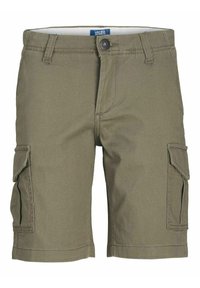 Shorts cargo vert kaki avec passants de ceinture, bouton frontal, fermeture éclair et deux poches à rabat sur chaque cuisse.