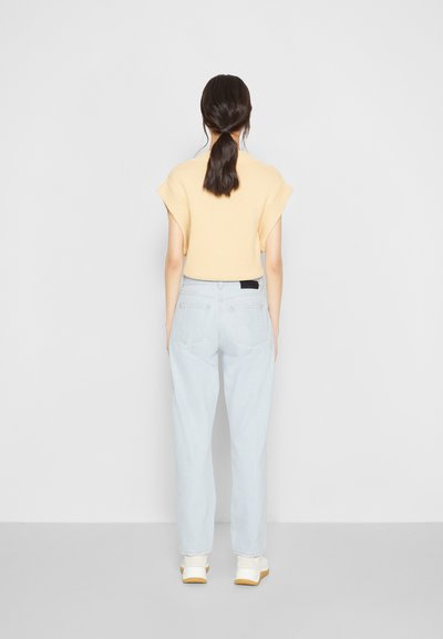 Won Hundred PEARL  - Calças de ganga de perna direita - frost blue