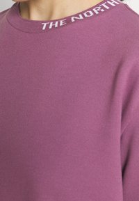 The North Face Denní šaty - lilac