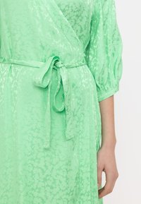 Soft Rebels SRCOLLINS HARLOW WRAP  - Nappali ruha - spring bouquet