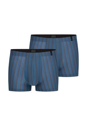 To par blå boxer briefs med lodrette mørke striber og sorte taljebånd, vist forfra og bagfra.